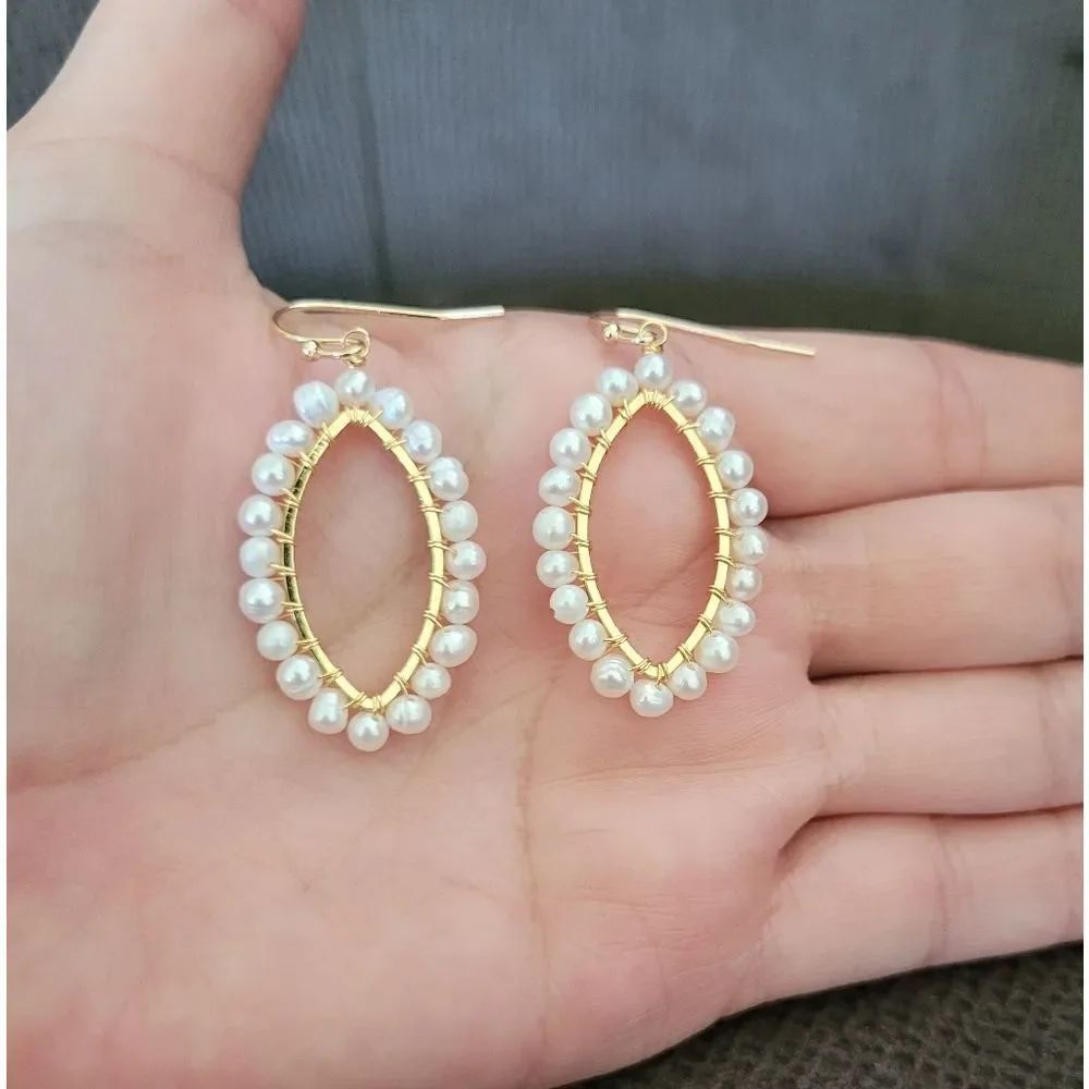 Iris & Lily Freshwater Pearls Earrings - Picture 7 of 9